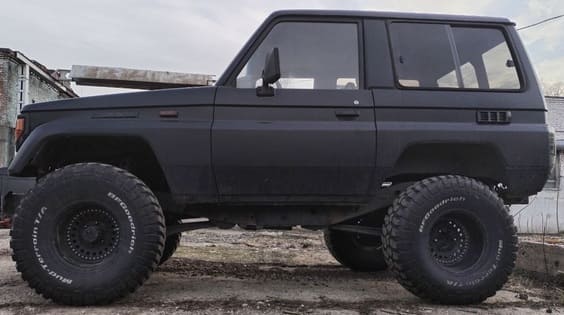 Эвакуатор джип